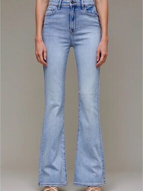 HIDDEN Jeans Happi Light Wash High Rise Classic Flare Denim Size 30 HD3124-LT